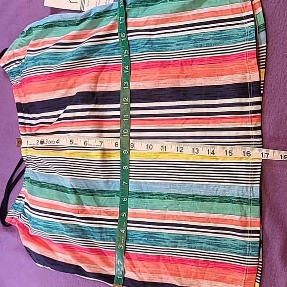 0763. NWTs ~ Big 5 ~ Shelf Bra ~ Removable Pads ~ Large - Picture 8 of 8